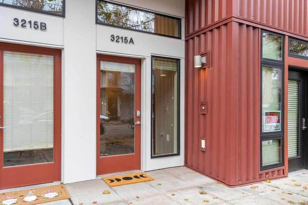 West Seattle's Modern Townhome Casa vacanze *