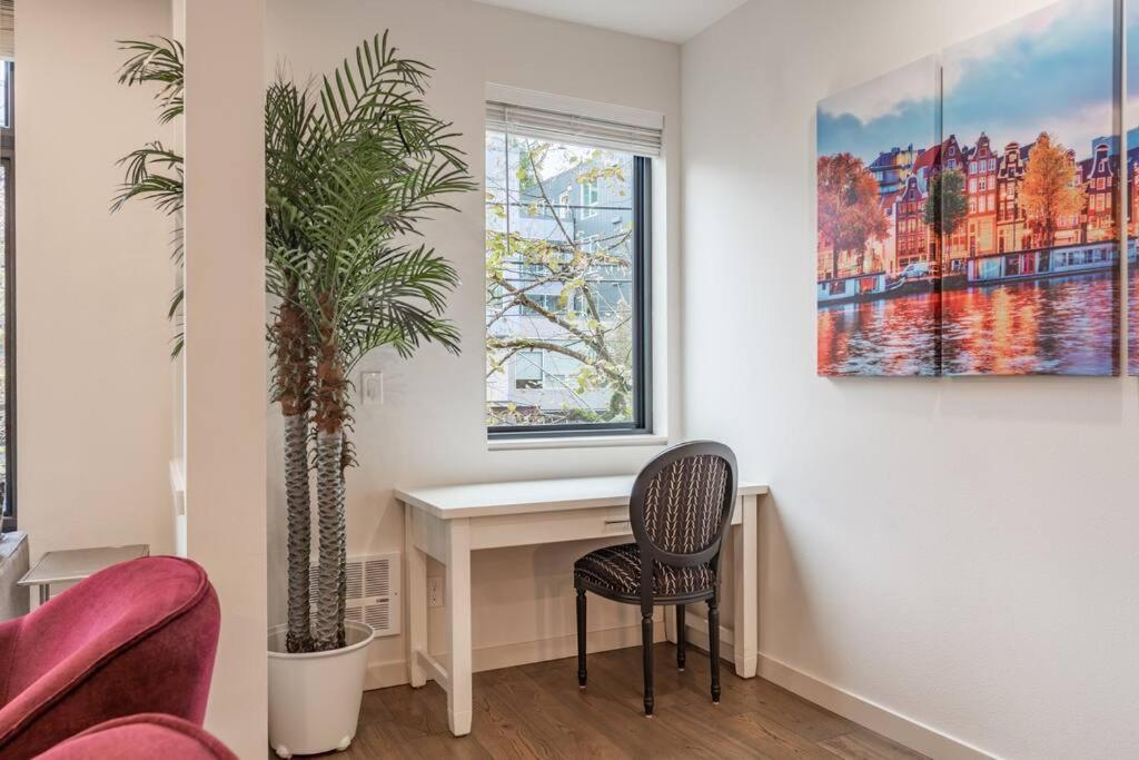 West Seattle's Modern Townhome Casa vacanze Seattle