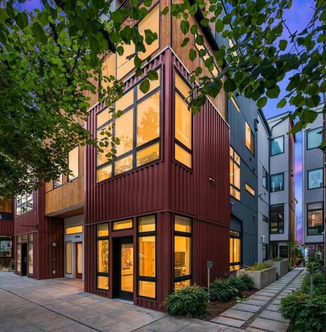 Casa vacanze West Seattle's Modern Townhome Seattle
