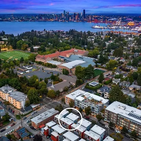 West Seattle'S Modern Townhome Extérieur photo
