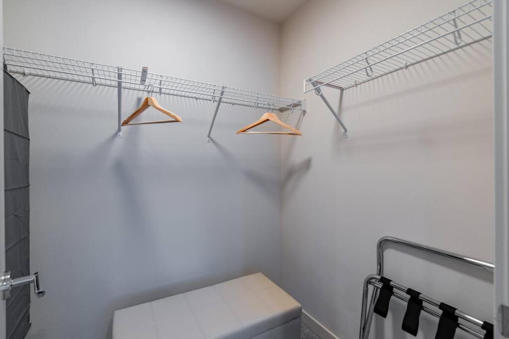 West Seattle's Modern Townhome Hébergement de vacances